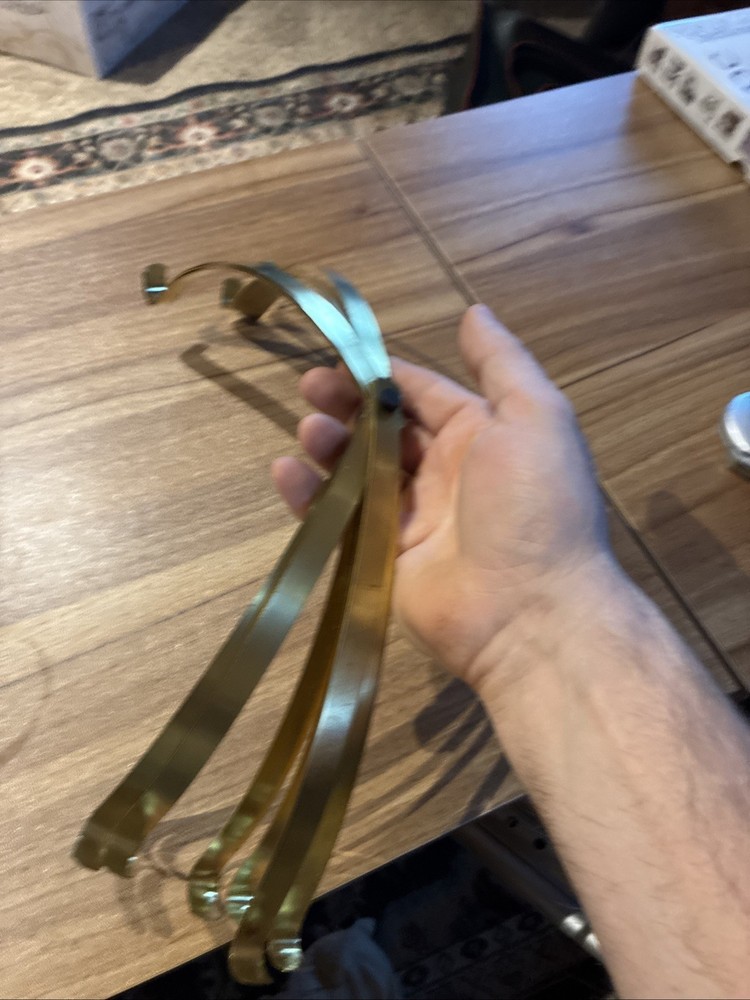 Minimalist Metal Lamp Shape