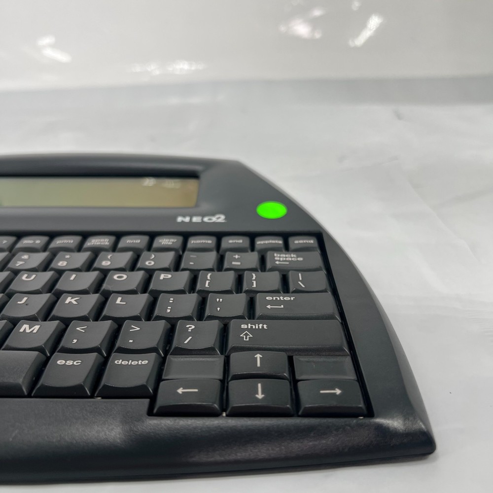 Alphasmart Neo 2 NEO2-KB Word Portable PC Processor Keyboard Classroom
