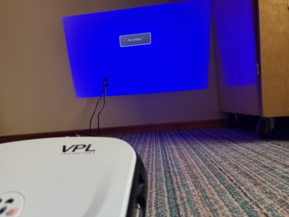 LED Projector VPL UHD-V29 Portable Projector