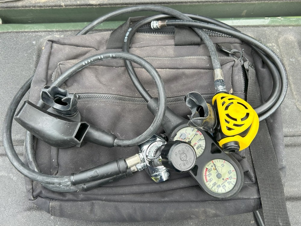 Aqualung / Aeris Scuba Divers Regulator Set - Untested