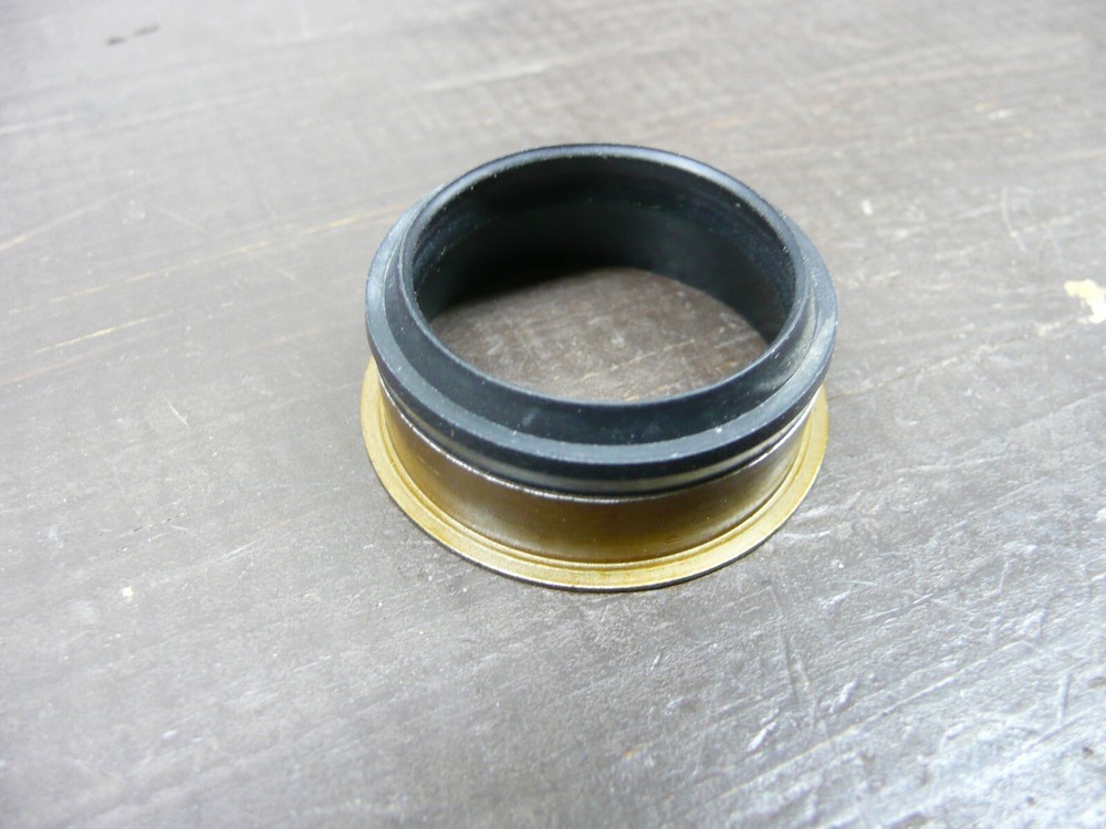GM 6L45 Automatic Transmission Filter Seal
