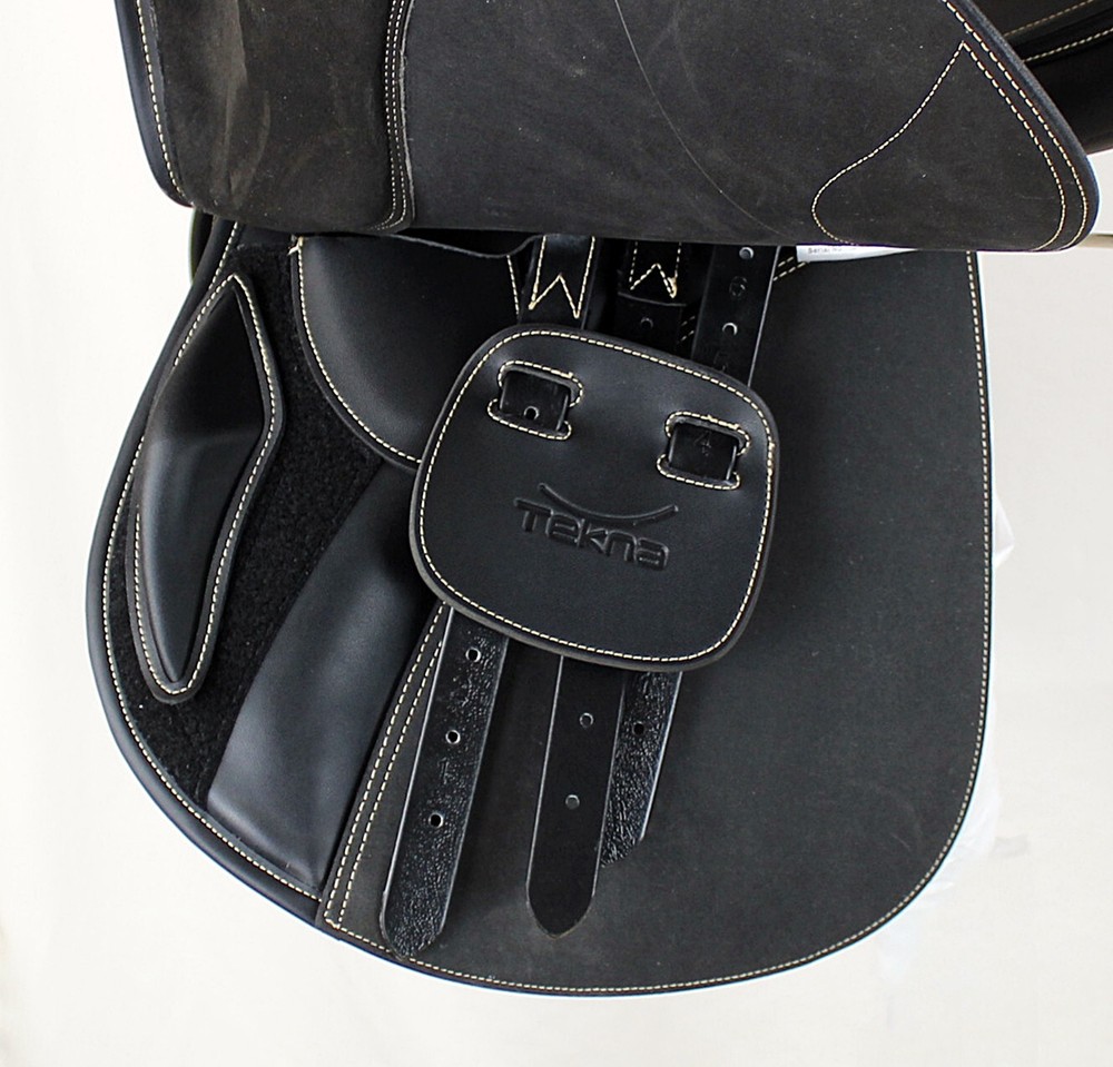 Tekna All Purpose English Saddle 17"