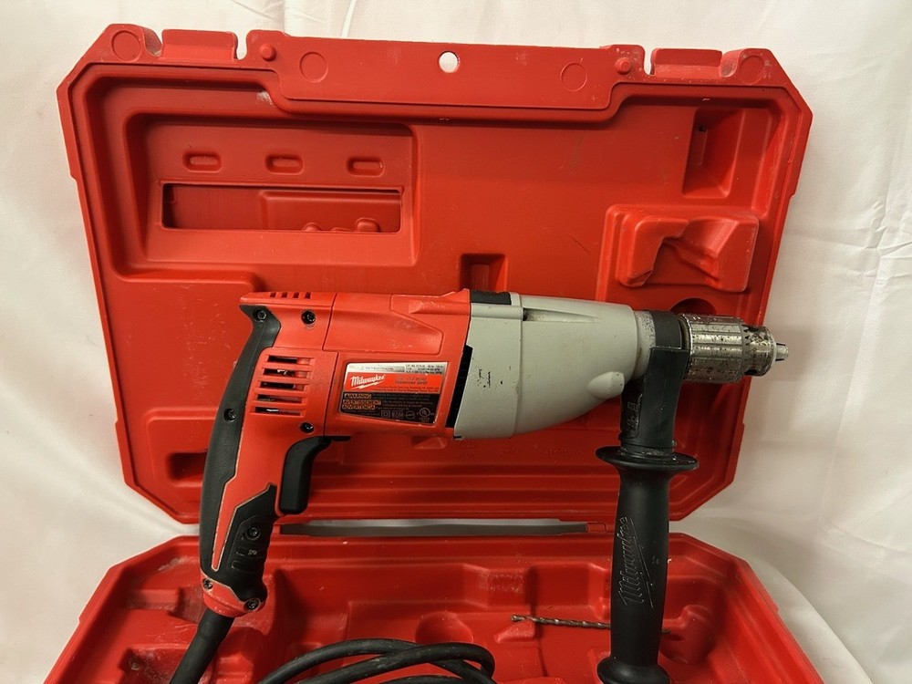 MILWAUKEE HAMMER DRILL IN CASE
