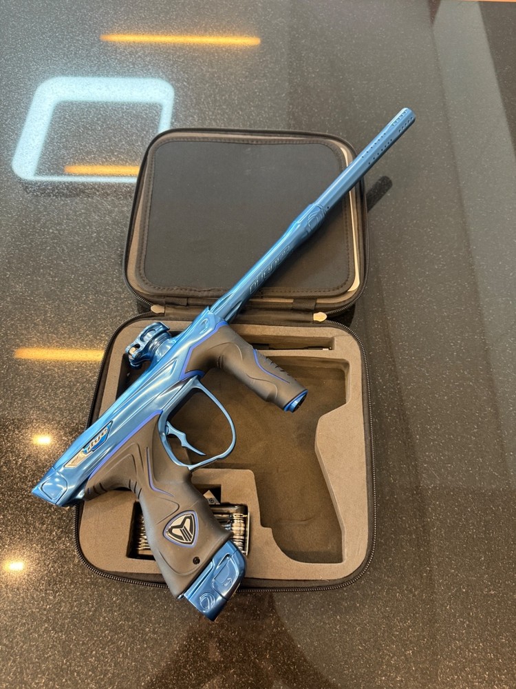 Dye M3  Paintball Marker - Deep Blue