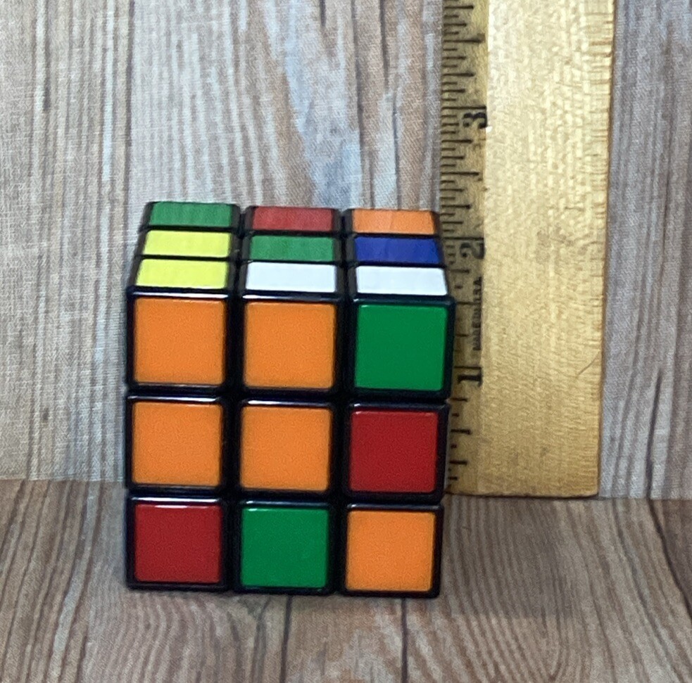 Rubik’s Cube Color Matching Puzzle Game