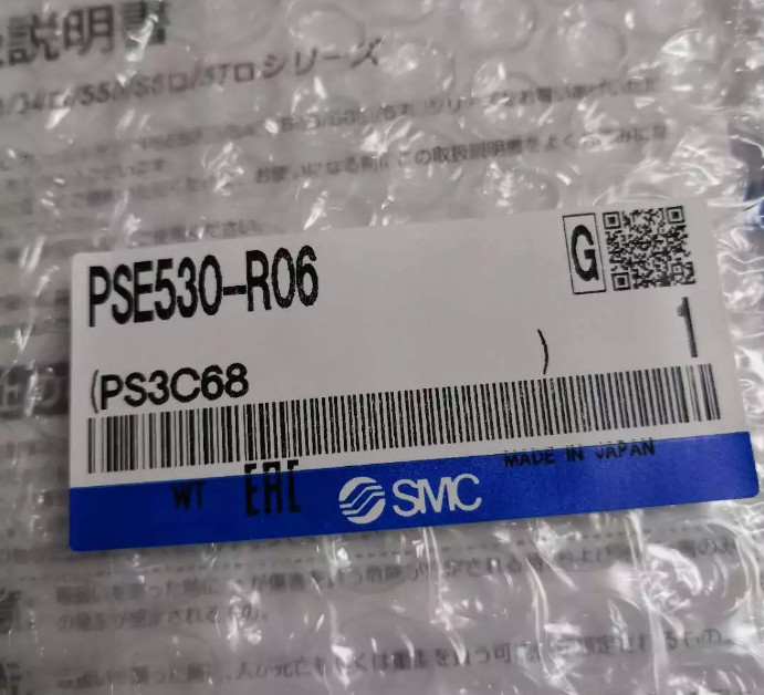 1pcs SMC PSE530-R06 pressure sensor