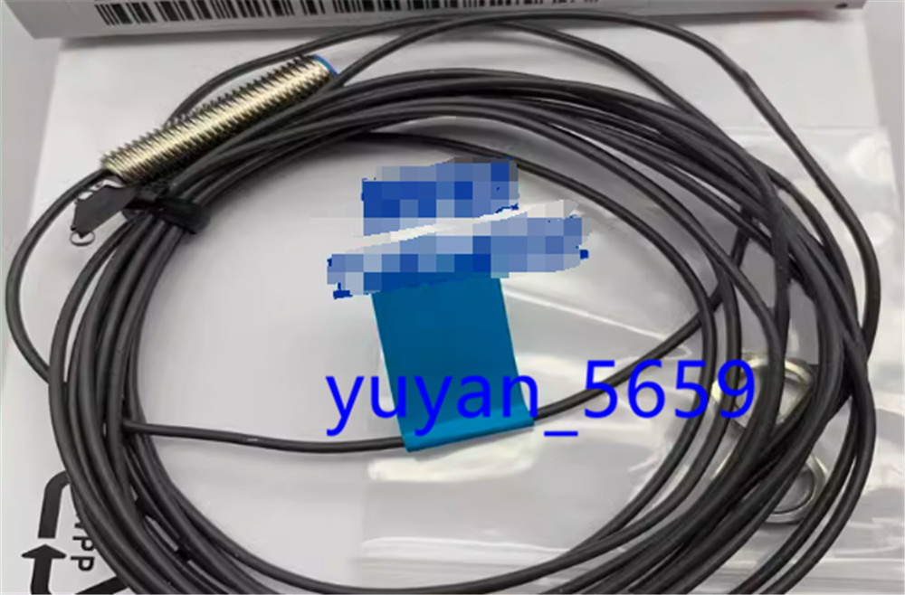 1PC New EH-605 sensor substitute #2563 LY