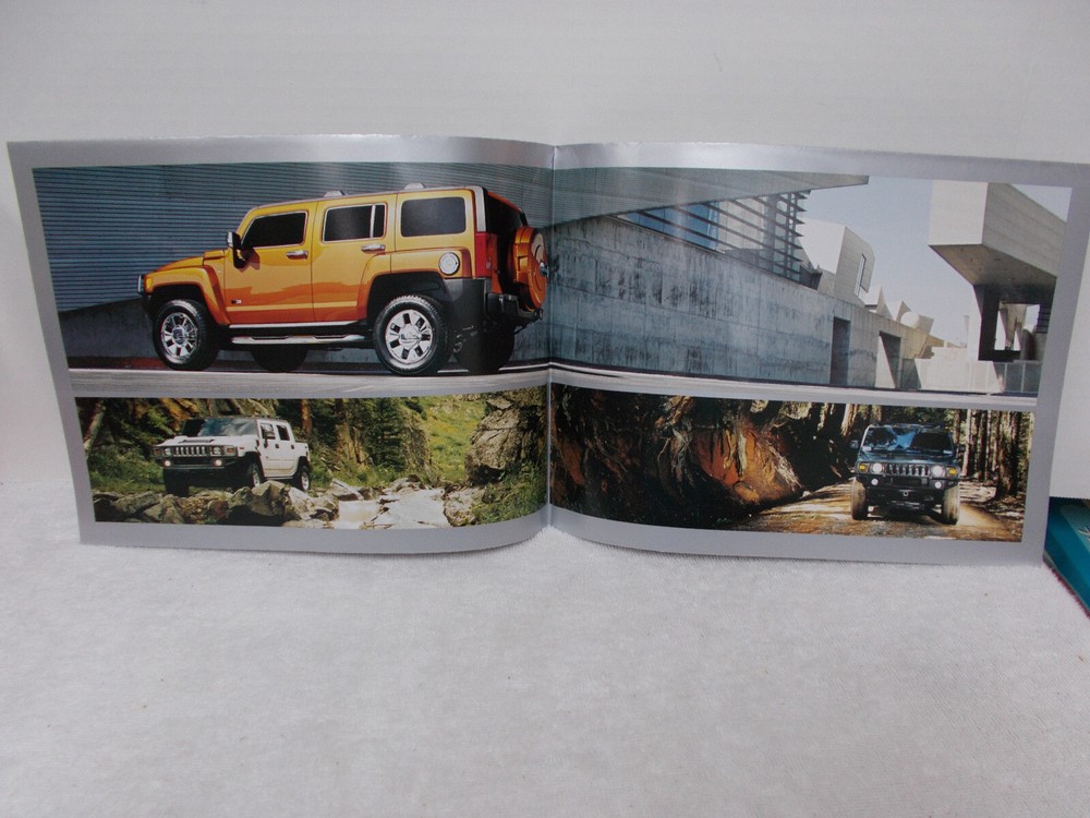 2006 HUMMER BROCHURE / POSTER