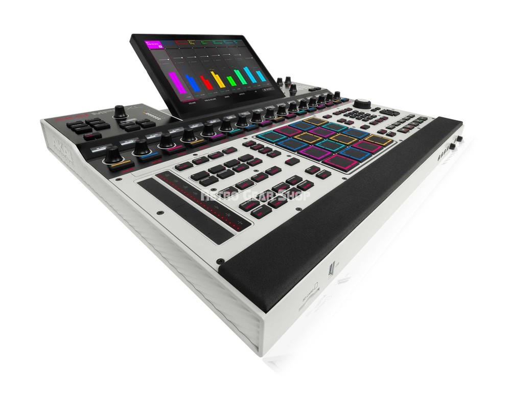 Akai Pro MPC XL Professional Sampling Drum Machine Workstation Sampler Sequencer