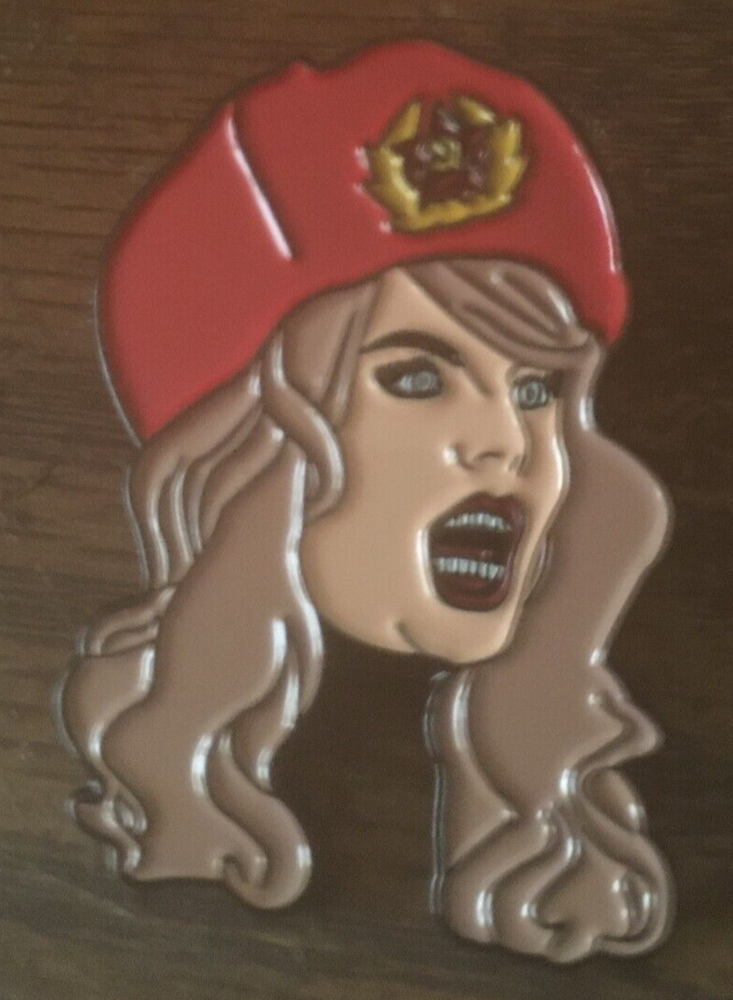 Russian Soviet pin badge .