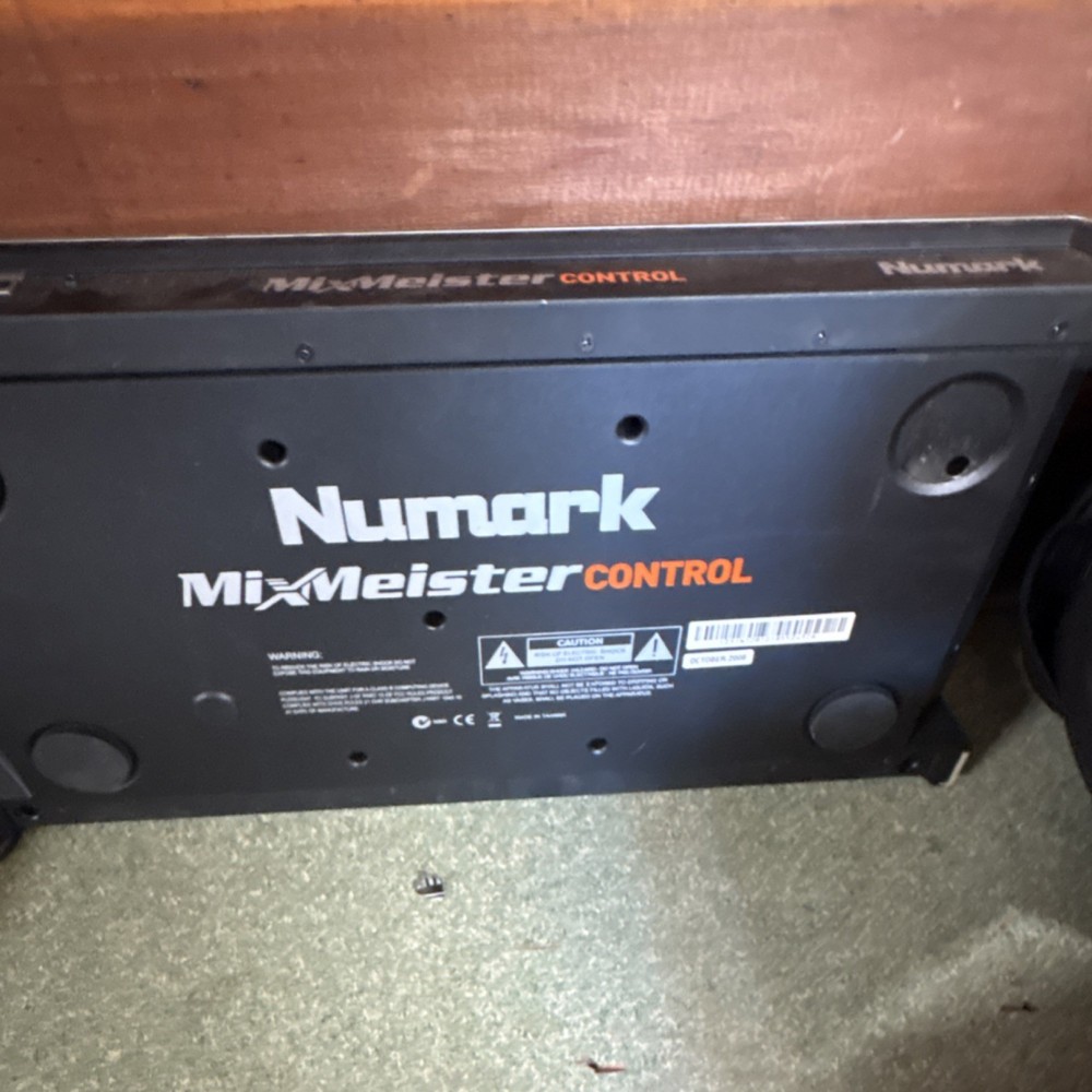 Numark MixMeister CONTROL Quad Deck DJ Controller, Loop/Sampler, USB Powered
