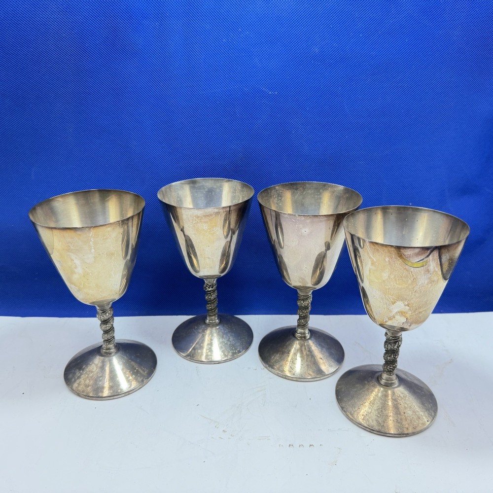 Wine Goblet X 4 Primrose Plate Made In Spain Grapevine Pattern Plate On Copper
