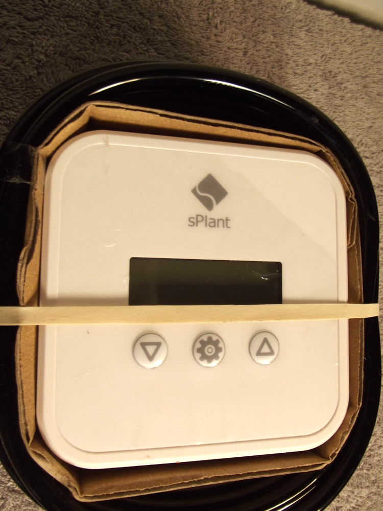 sPlant indoor smart plant watering system