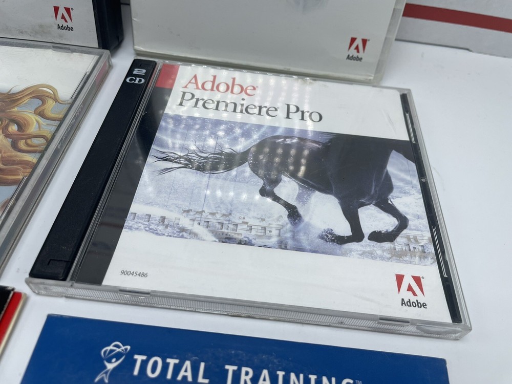 Lot Of Adobe Creative Suite 2 And Other Software - Read