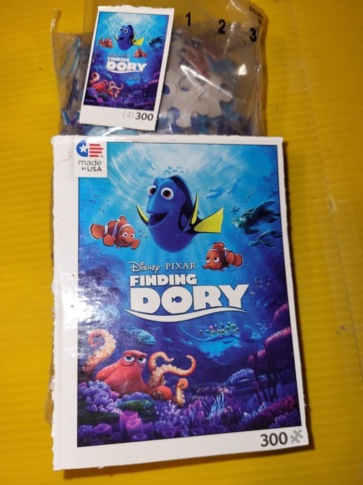 Disney Pixar Finding Dory BOXLESS 300 Piece Puzzle
