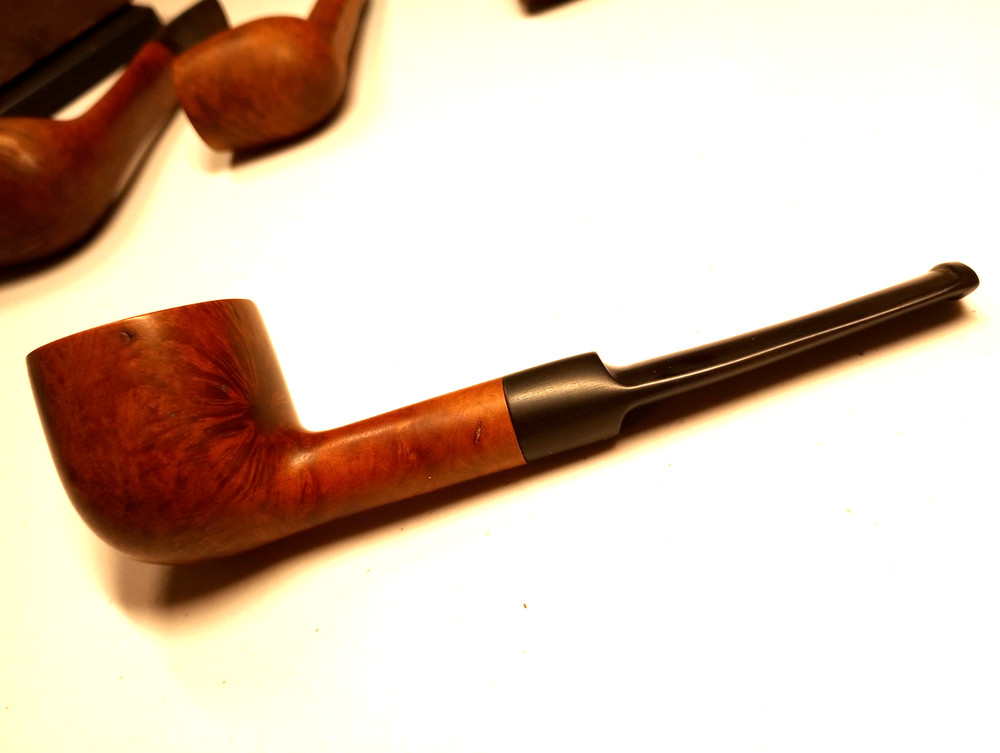 Vintage Unmarked Lovat Body Style Variant Smoking Pipe Saddle Stem Nice Looking!