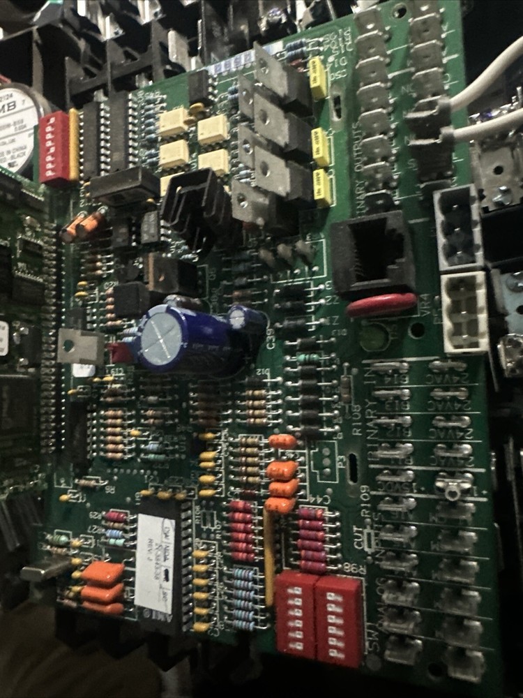 Jonson Controls 25-2224-3 Board 25-2147-6