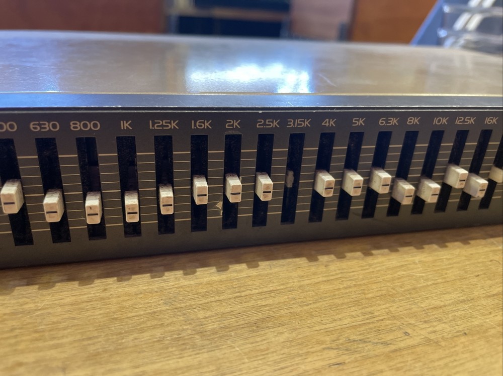 Ibanez GE3101 One Third Octave 31 Band Graphic Equalizer Rack Studio Stage