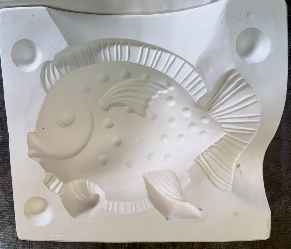 VINTAGE CHRISTINE'S CERAMIC MOLD #C-632 BLOW FISH