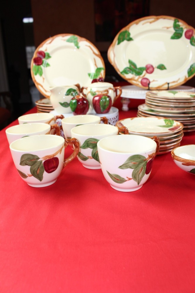 Franciscan Apple Dinnerware *Place Setting for 6* Free Shipping * 50 Pieces