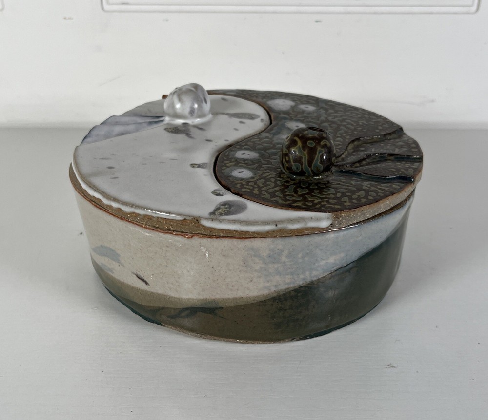 Yin Yang Handmade Pottery Trinket Box