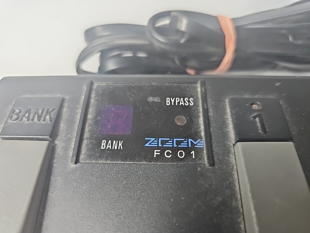 Zoom FC01 Remote Foot Controller 4 Button MIDI Controller w/ Bank Button