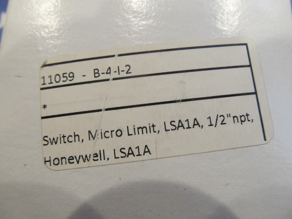 Honeywell Micro Limit Switch, 1/2"npt, LSA1A, New Unused Surplus