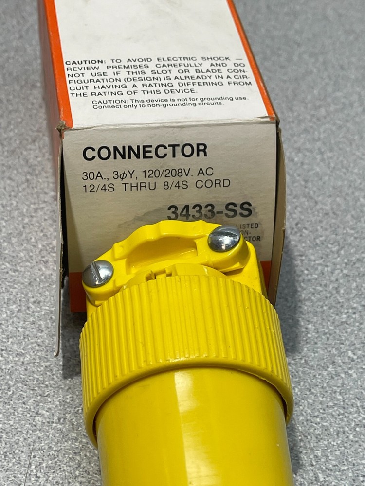 Pass & Seymour 3433-SS Connector 30A