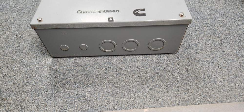 Cummins Onan RSS100-6868 100A 240VAC 1PH 2P Automatic Transfer Switch