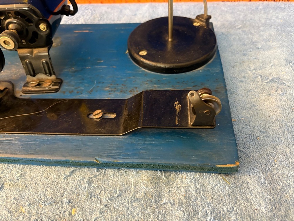 Vintage Singer ? Bobbin Winder Machine