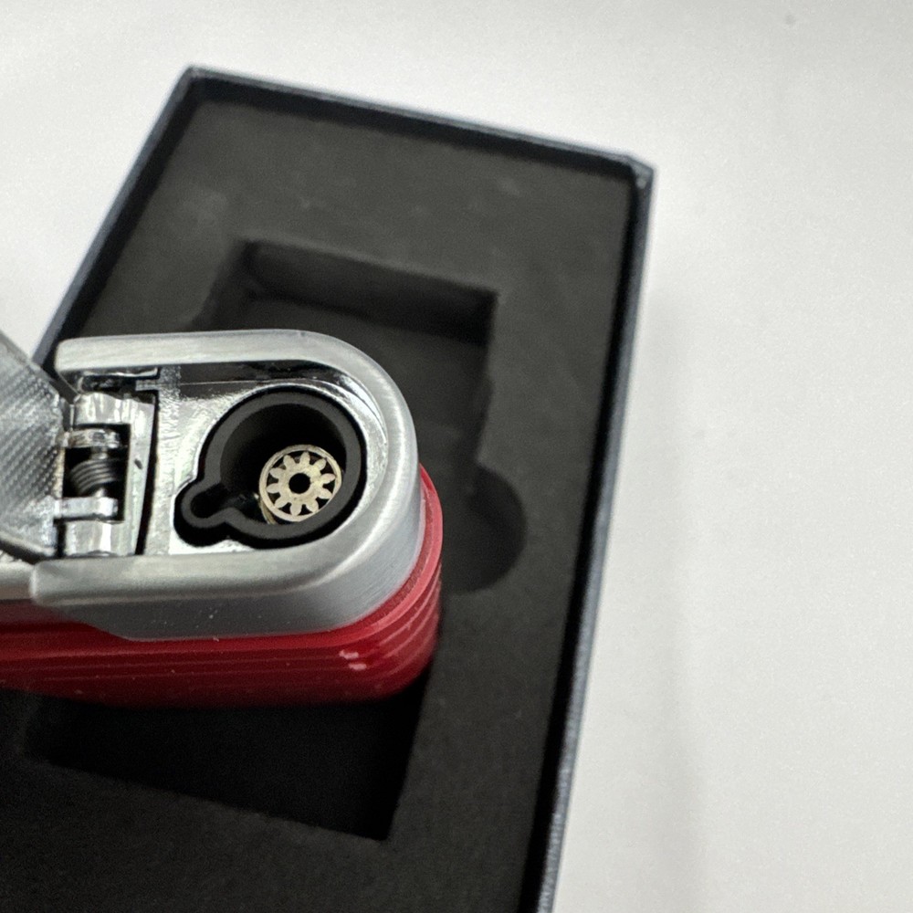 XIKAR Linea Single Jet Cigar Lighter - Red - 503RD - New