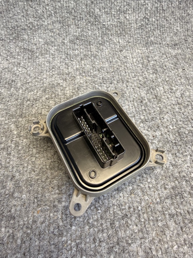 2017-2024 TESLA MODEL 3 Y HEADLIGHT BALLAST CONTROL MODULE UNIT OEM 1532925-09-E