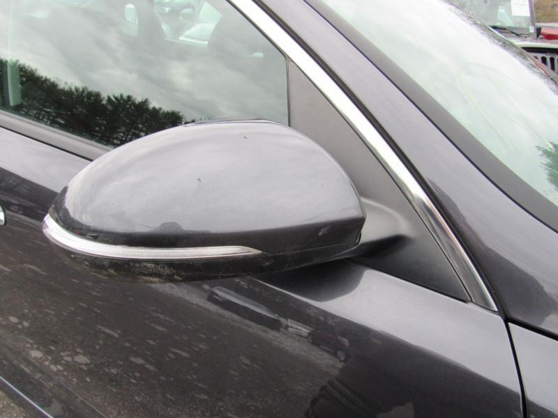 OPTIMAKIA 2019 Glove Box 960017