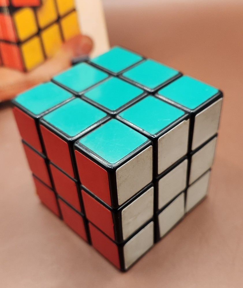Vintage 1981 Simple Solution to Rubik's Cube Book + 3x3 Puzzle Cube Bundle