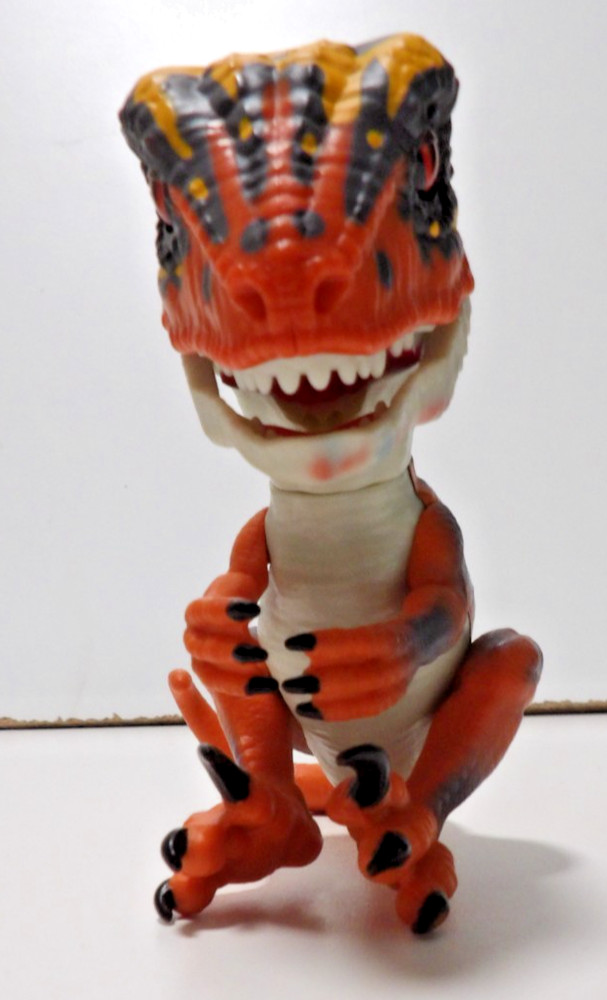 Fingerlings Untamed Raptor Interactive Electronic Dinosaur 2017 WowWee Untested