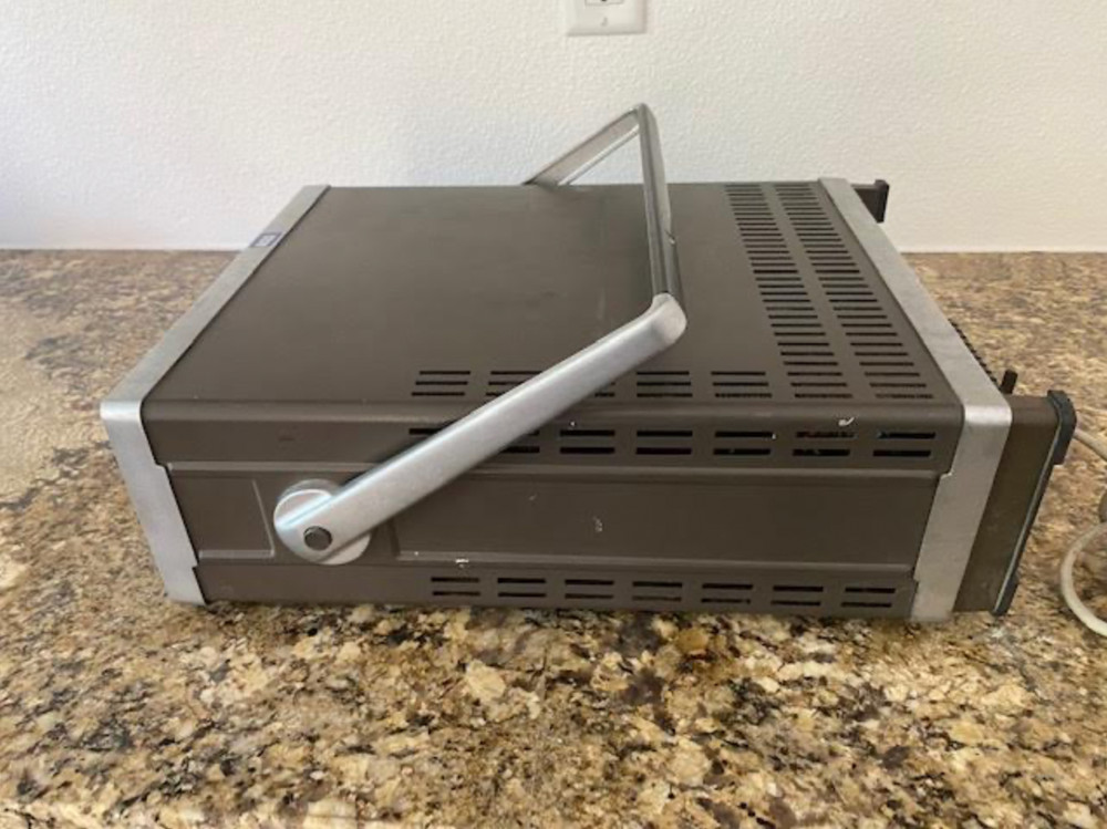 Philips PM 3305 Compact Portable Digital Storage Oscilloscope