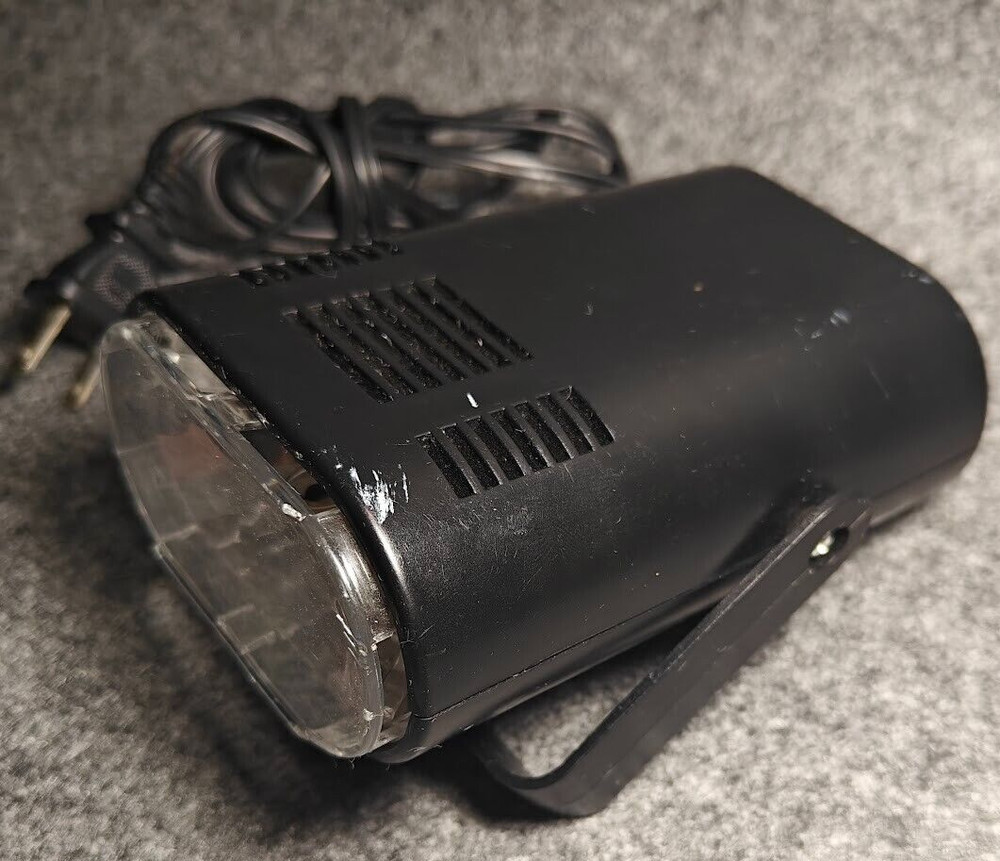 Compact Luma Strobe Light Model 1826 Black Plug-In Spotlight – Preowned