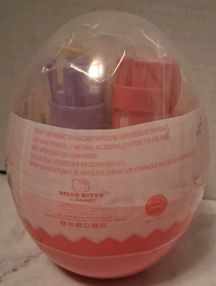 Hello Kitty Easter Egg Fun Set Bubbles Chalk Mini Disc New Unopened