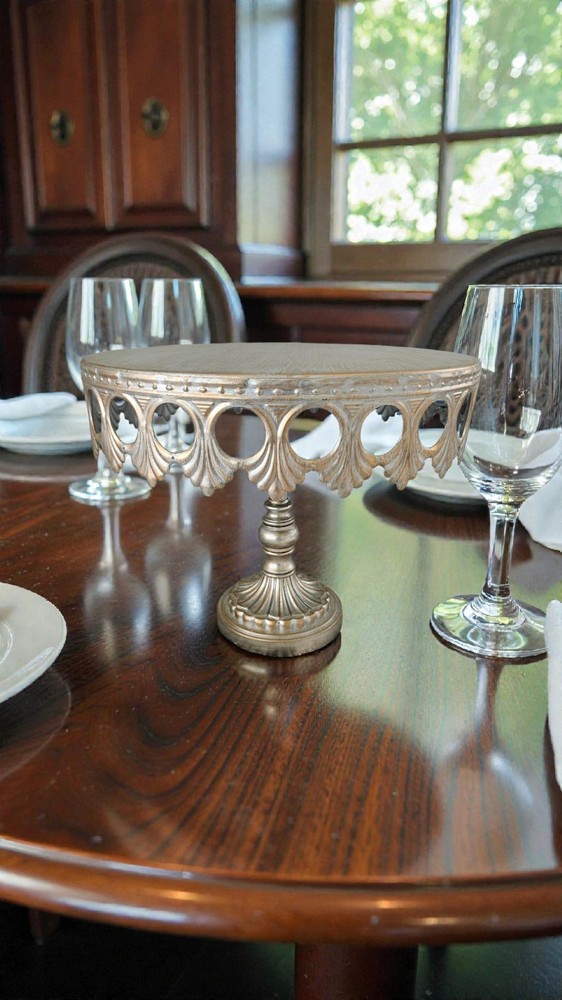 Cake Stand On Pedestal
