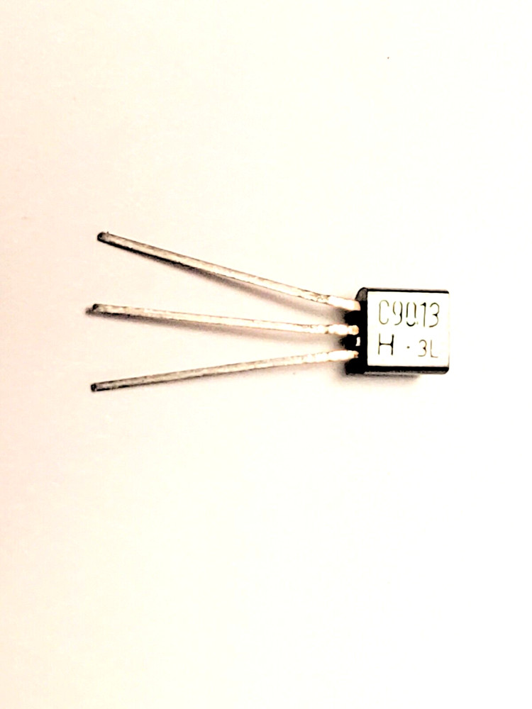 CS9013 Hirose NPN Transistor 2  pcs