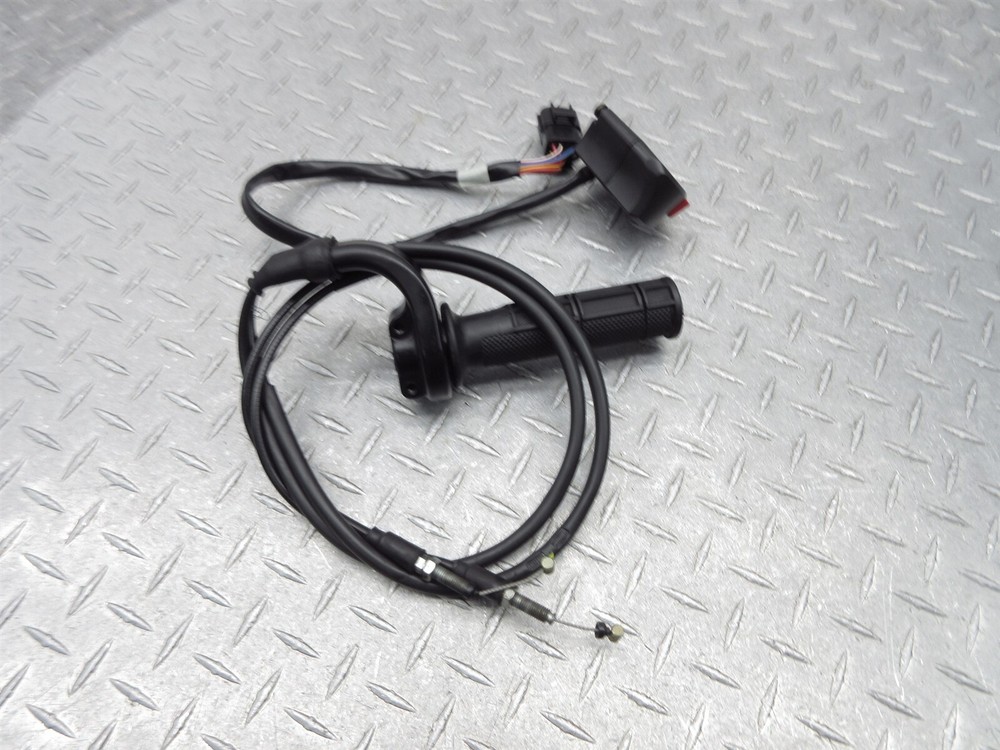 2005 05-06 Ducati Multistrada 1000 DS Right Handlebar Switch Throttle Control