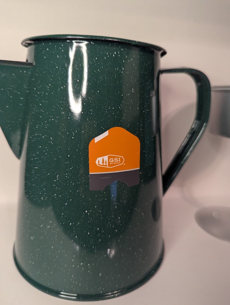 GSI Outdoors 8 Cup Enamelware Percolator/Coffee Pot READ DESCRIPTION