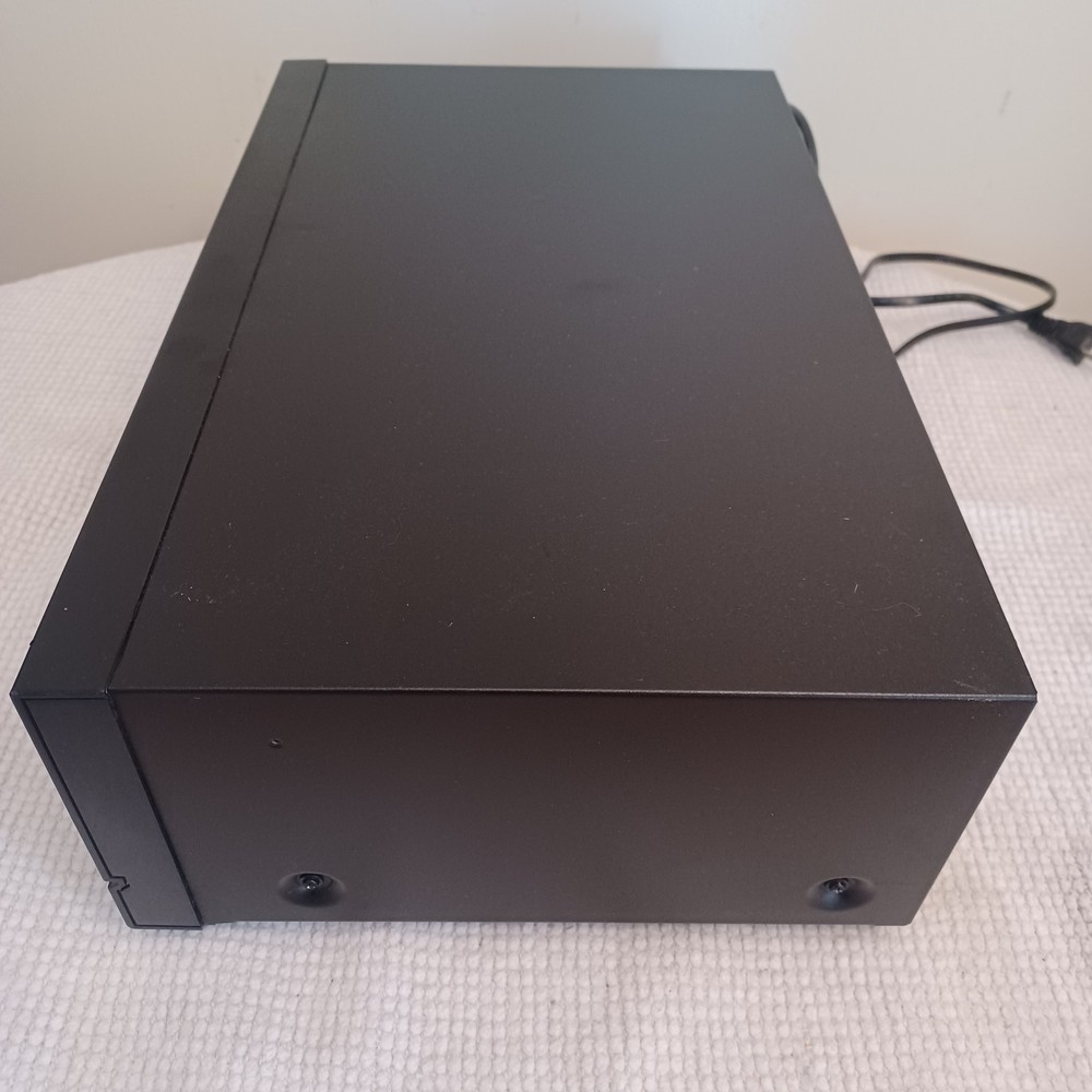 TEAC AD-600 Cassette CD Player Changer Combo - Untested / Powers On