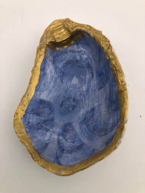 Hand Crafted Periwinkle and Blue Paint Pour Oyster Shell