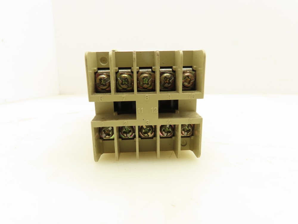 Omron H7CS-A Digital Counter 120/240V Panel Mount