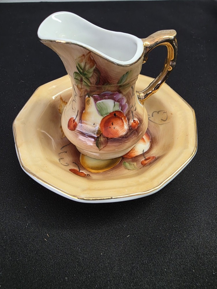 Vintage Lefton Hand Painted Miniature Pitcher And Basin Fruit Pattern