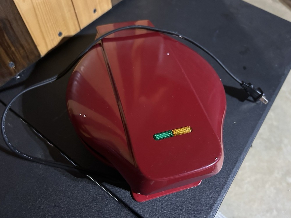 Sensio Mini Donut Maker Red Tested & Working