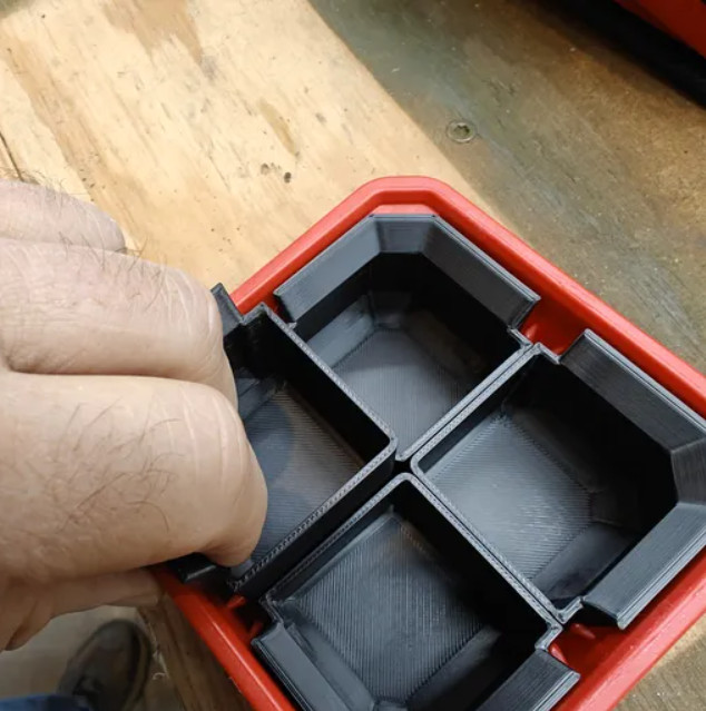 Milwaukee Compact / Low Profile Packout Drop-In Bin Divider 4-Pack