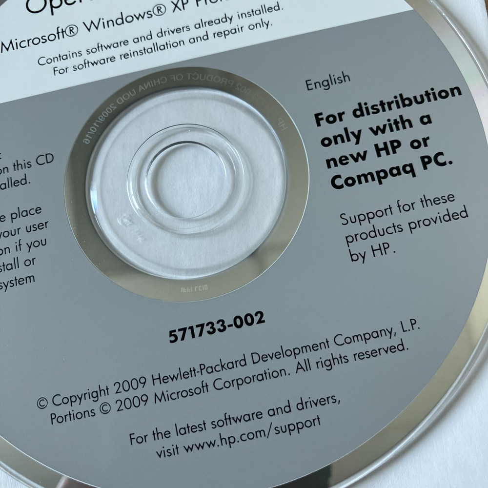 HP Windows XP Professional SP3 Operating System CD 571733-002