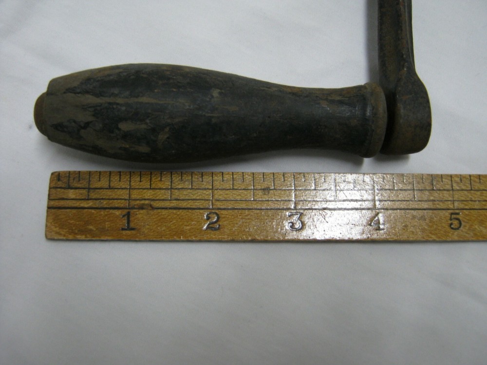 11x4 inch Vintage Iron Crank Handle